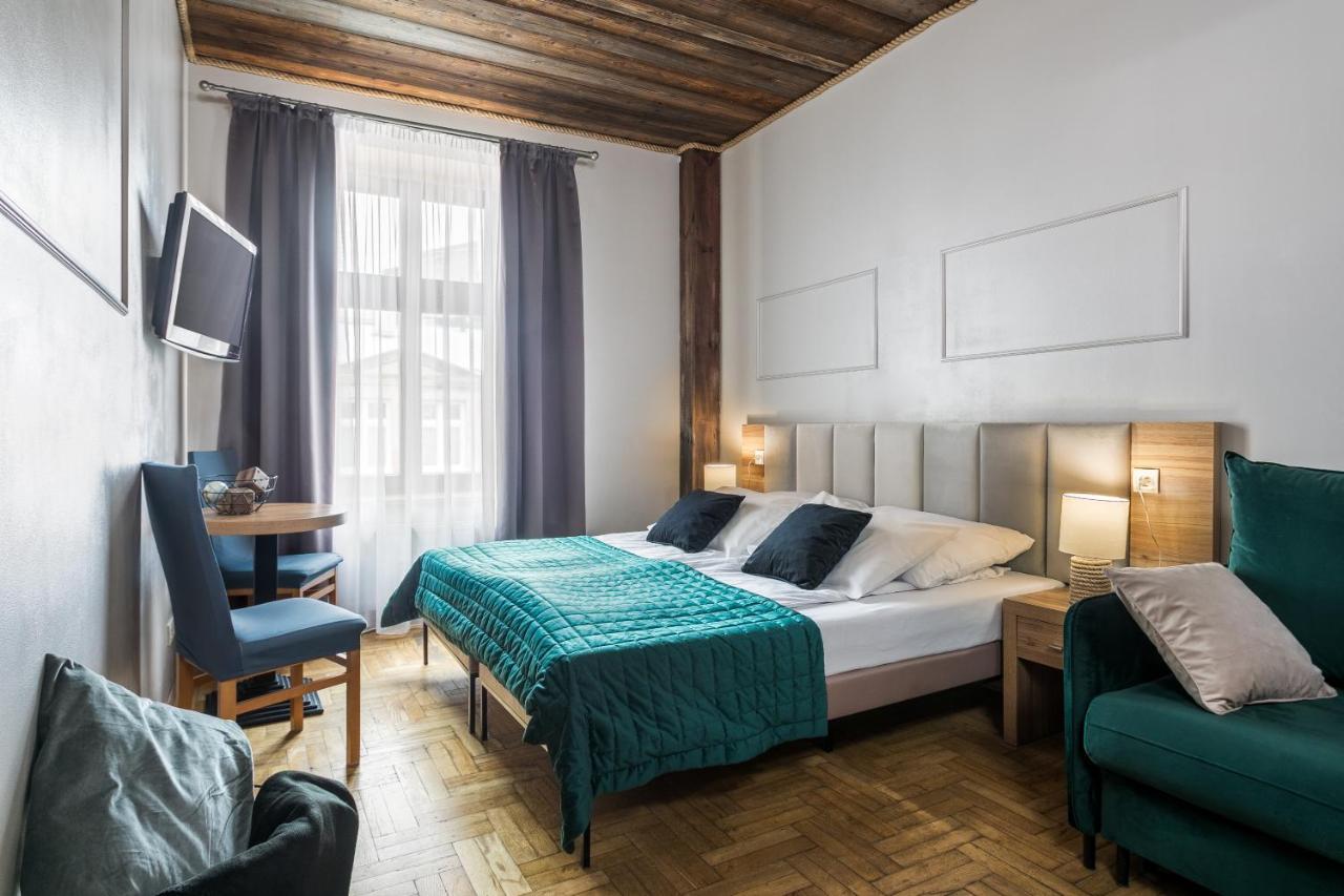 Aparthotel Pergamin Krakau Exterior foto
